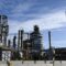 Petróleo sube, pero mercados apuestan por una tregua en Ormuz